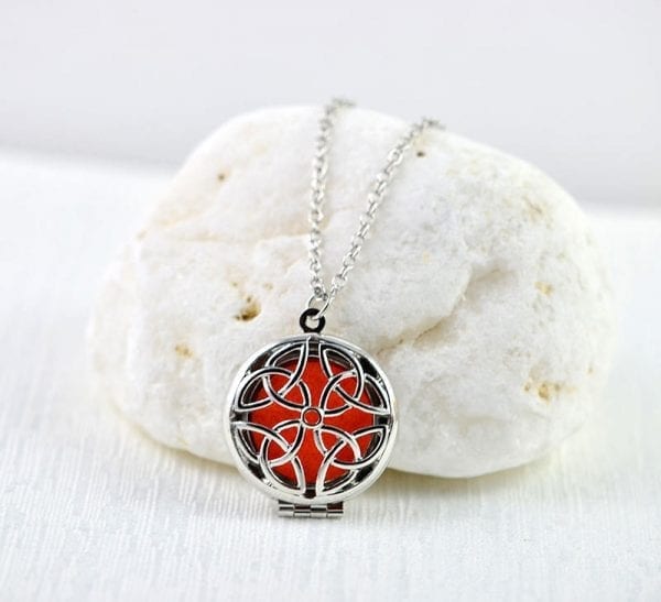 Celtic Knot Silver Aromatherapy Diffuser Necklace for Essential Oils
