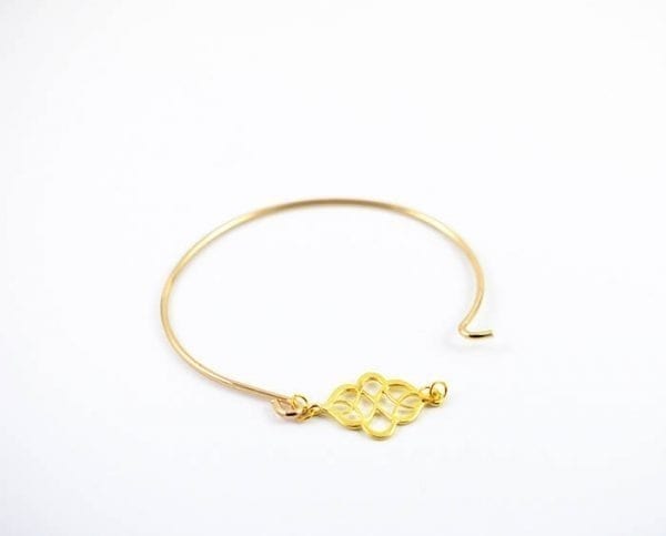 Gold Knot Bangle Bracelet, Gold Bangle Bracelet, Love Knot Bracelet, Gold Charm Celtic Bracelet Bridesmaids Bracelet Minimalist Jewellery 18