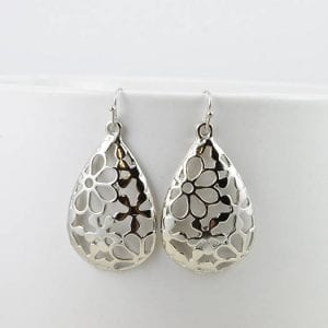 Silver Dangle Filigree Earrings - Everyday wear, Teardrop, Chandelier earrings 1