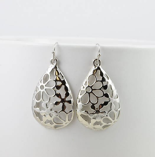 Silver Dangle Filigree Earrings - Everyday wear, Teardrop, Chandelier earrings 51