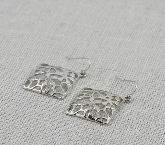 Silver Filigree Earrings, Square, Simple Design, Chandelier, Mesh 51