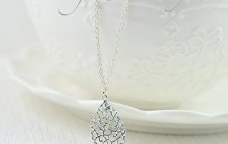 Simple Silver Filigree Drop Necklace