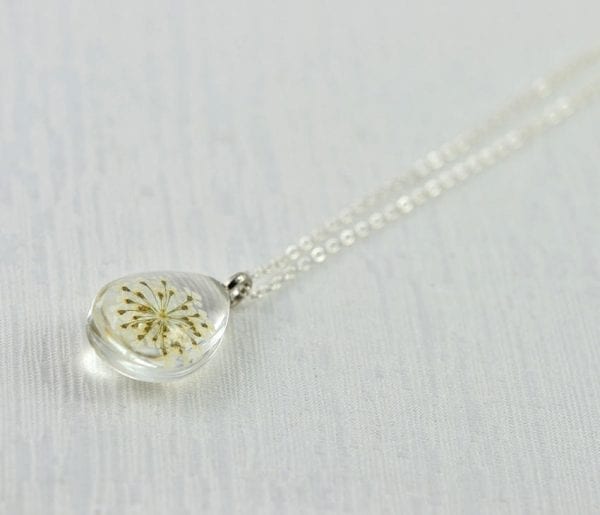 White Real Flower Teardrop Necklace - Dried Flower, Pressed Flower, Terrarium Glass 53