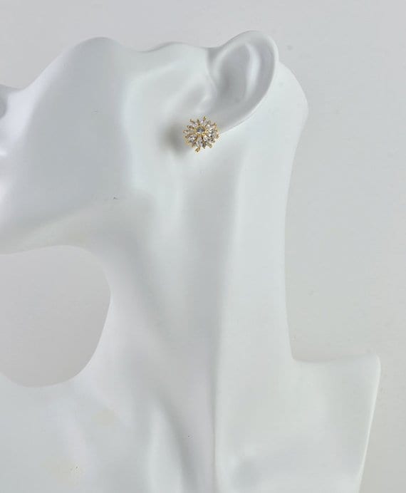 Elegant Cubic Zirconia Gold Crystal Bridal & Bridesmaid Stud Earrings 2