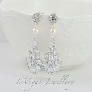 crystal drop earrings made with swarovski elements