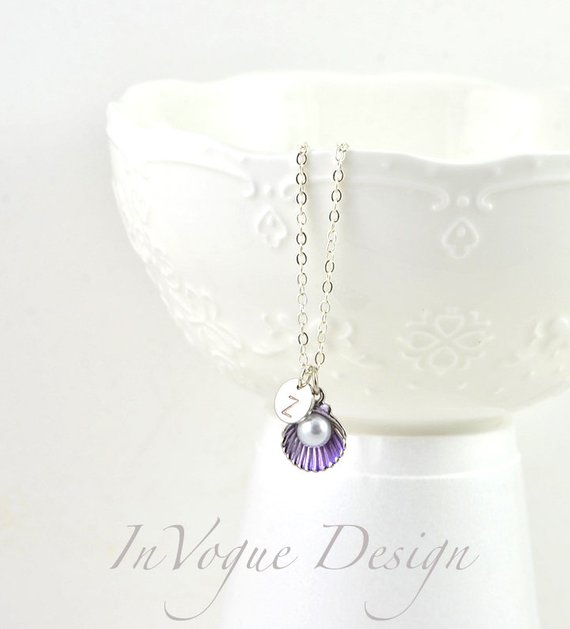 dainty silver necklace