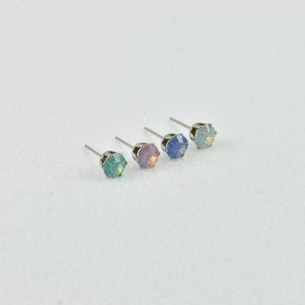 Round Blue Crystal Cubic Zirconia Stud Earrings 52