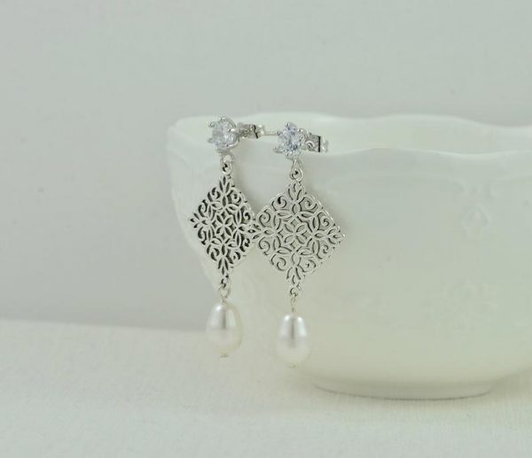Swarovski Wedding Pearl Drop Silver Earrings - Bridesmaids, Cubic Zirconia, Mesh