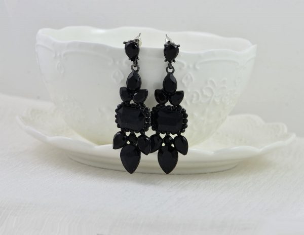 Jet Black Antique Silver Bridal Jewellery - Image 3